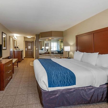 Comfort Inn & Suites Northern Kentucky Wilder Exteriér fotografie