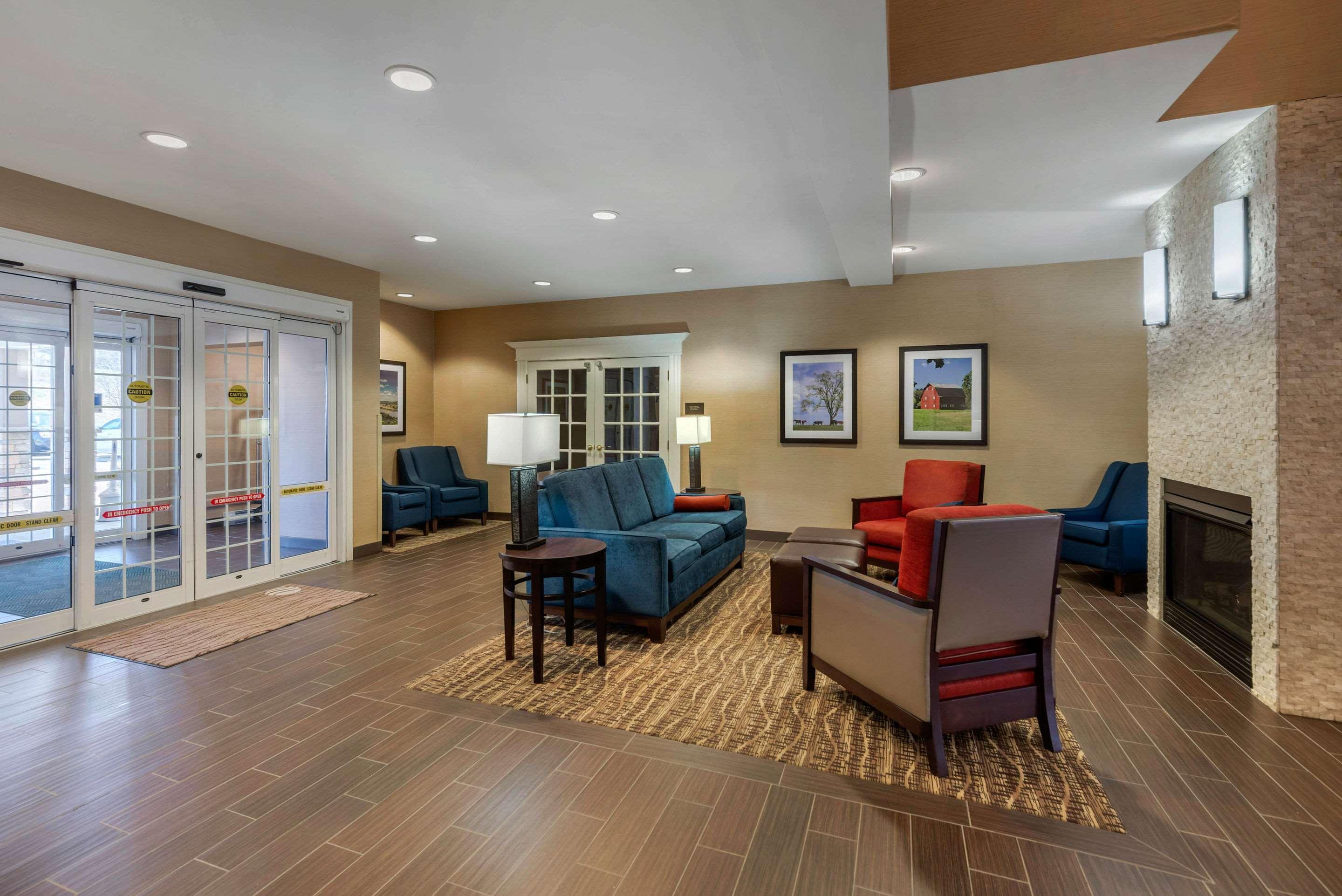 Comfort Inn & Suites Northern Kentucky Wilder Exteriér fotografie