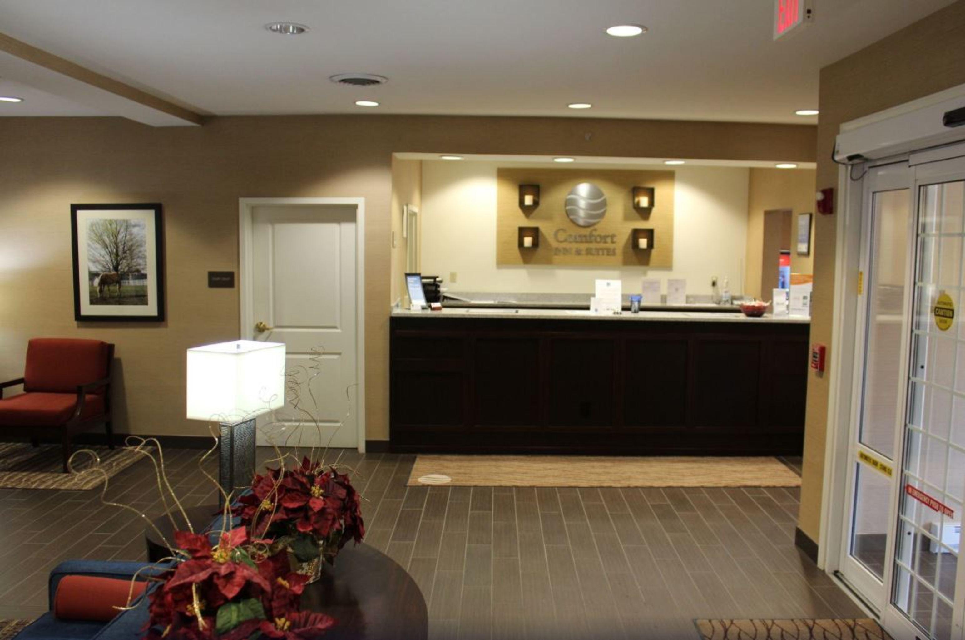 Comfort Inn & Suites Northern Kentucky Wilder Exteriér fotografie