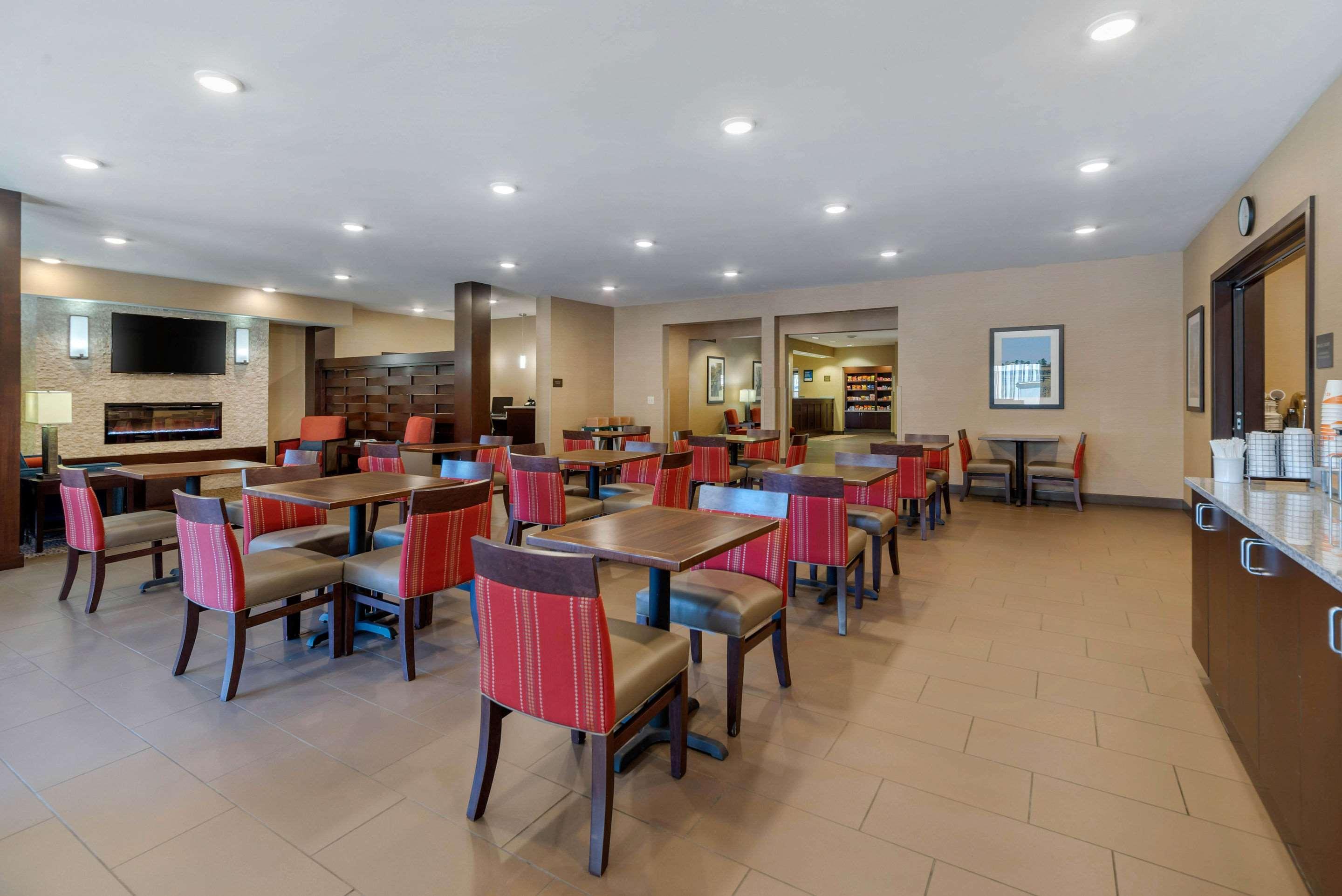 Comfort Inn & Suites Northern Kentucky Wilder Exteriér fotografie