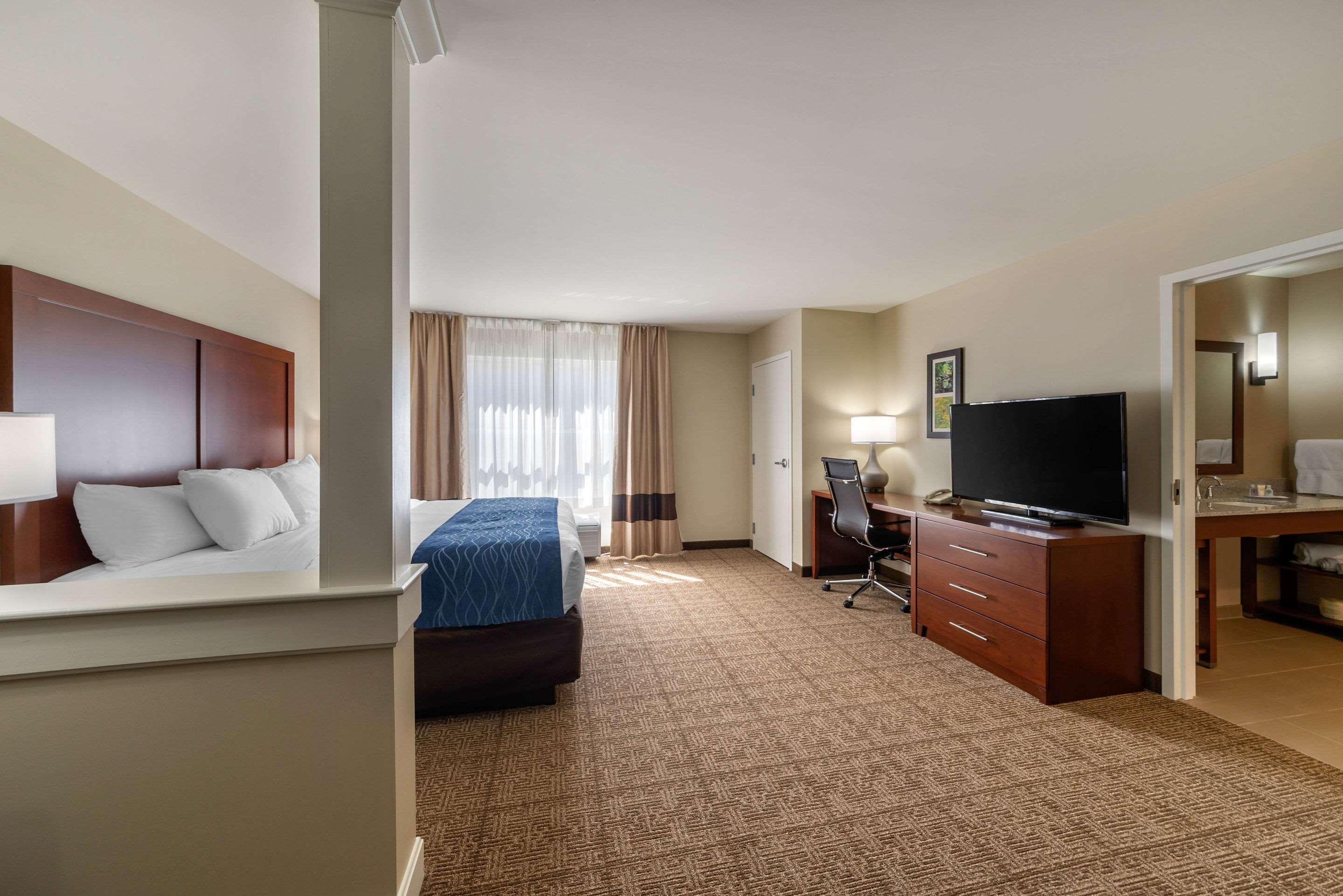 Comfort Inn & Suites Northern Kentucky Wilder Exteriér fotografie